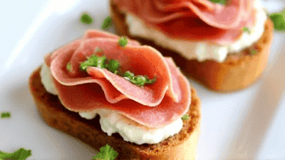 Bruschetta with Creamy Burrata and Prosciutto