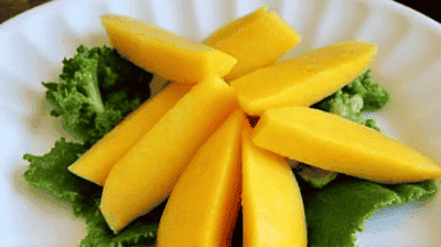 Thai Mango Salad with Lime Dressing